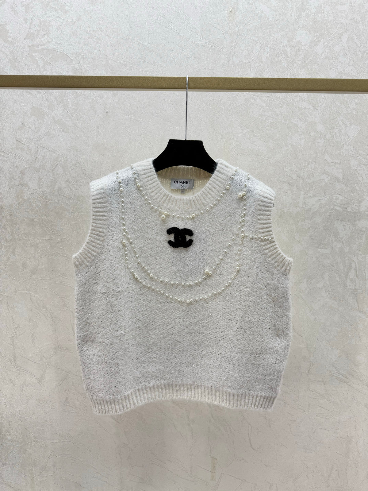 Solid Color Heavy-Duty Beaded Crew Neck Knit Vest