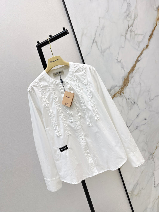 Round neck, ruffled trim, long-sleeved shirt