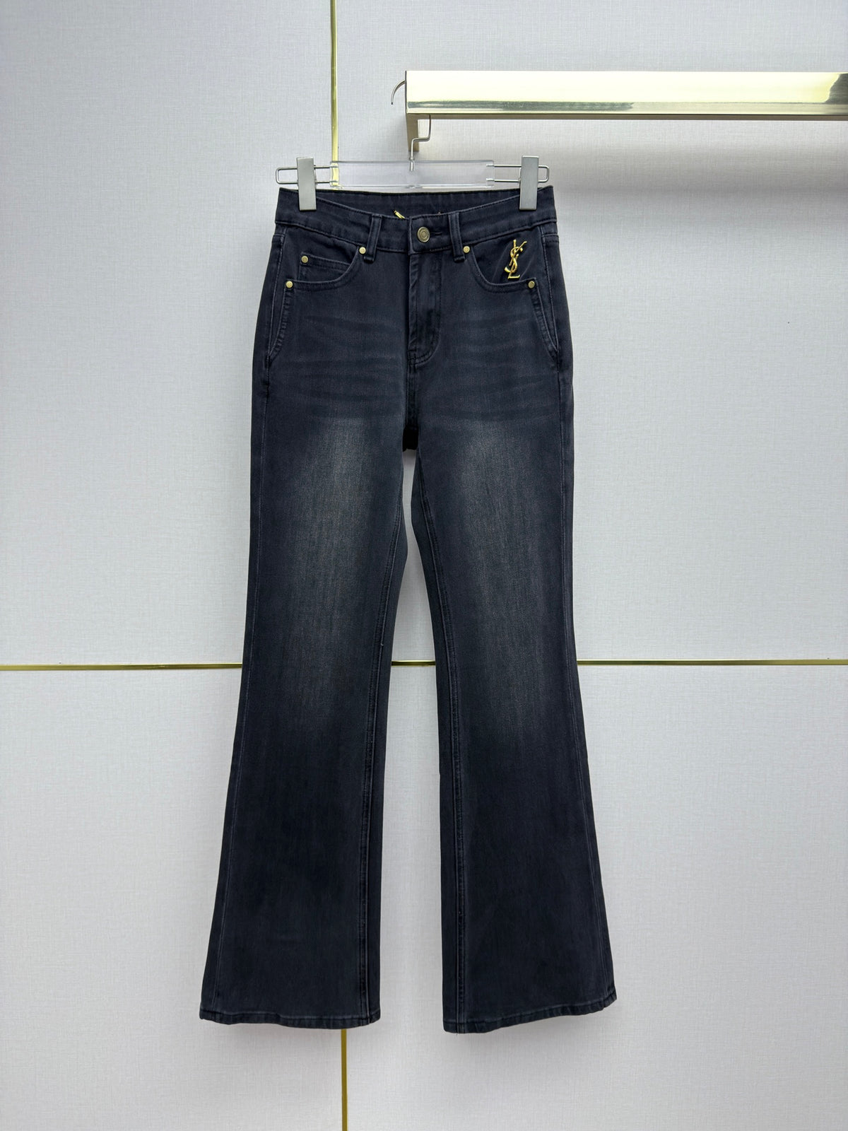 flared jeans