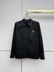 Long-sleeved shirt