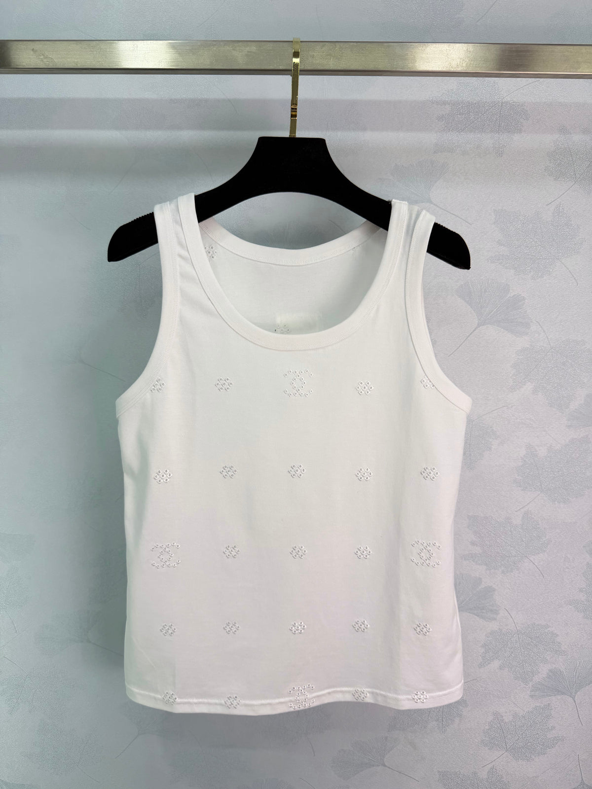 White openwork vest