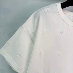 White embroidered T-shirt