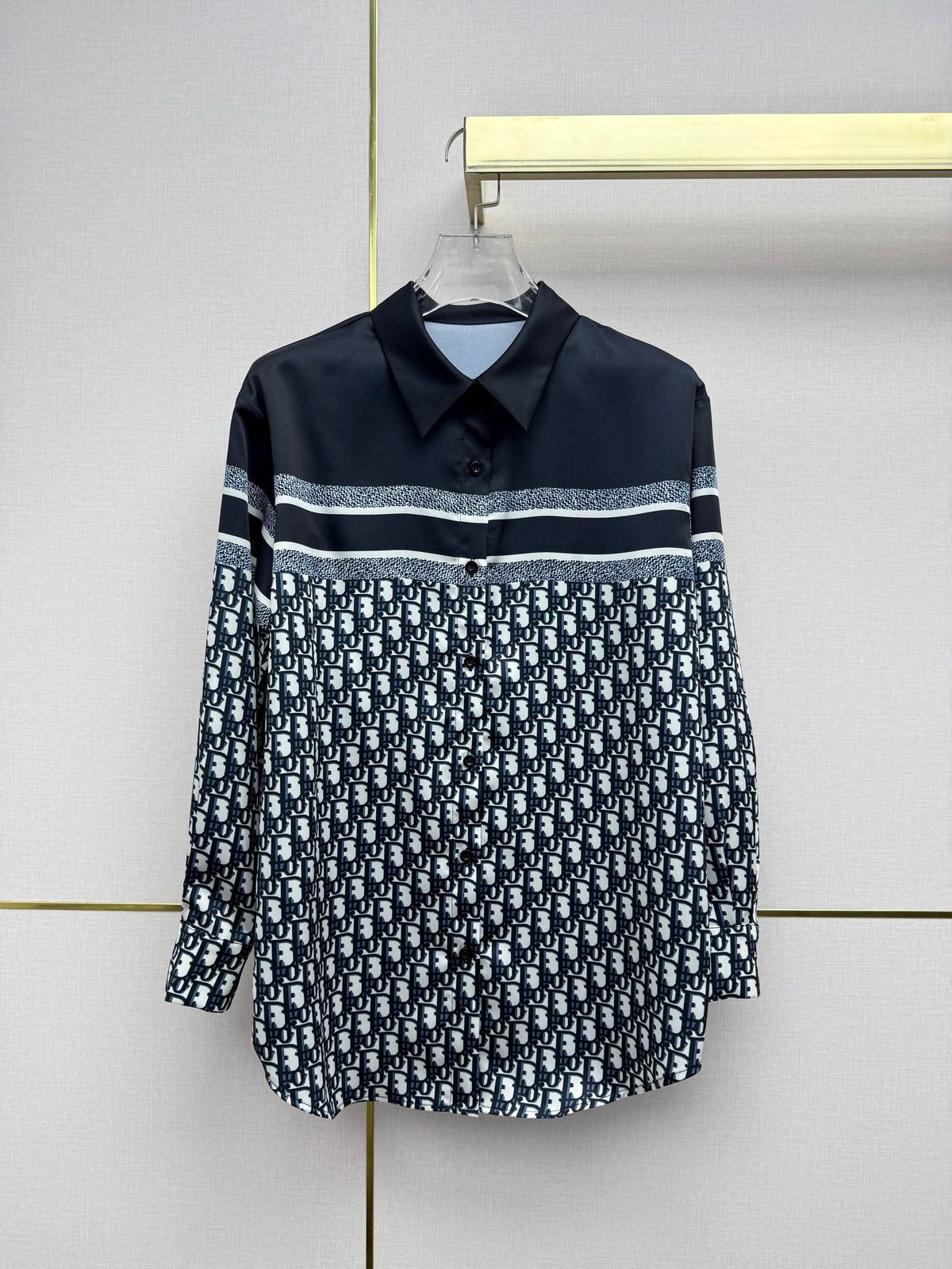Printed color-blocked shirt