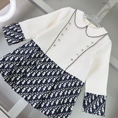 Peter Pan collar dress