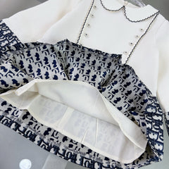 Peter Pan collar dress