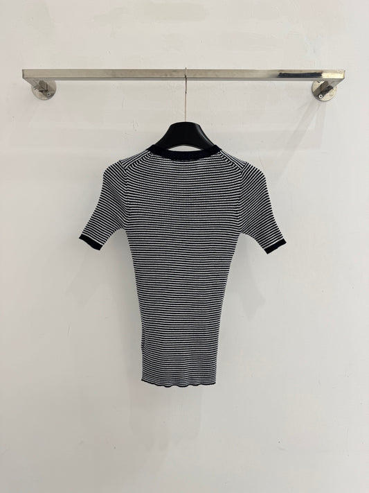 Slim-fit short-sleeved knit top