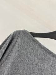 Off-the-shoulder long-sleeved knitwear