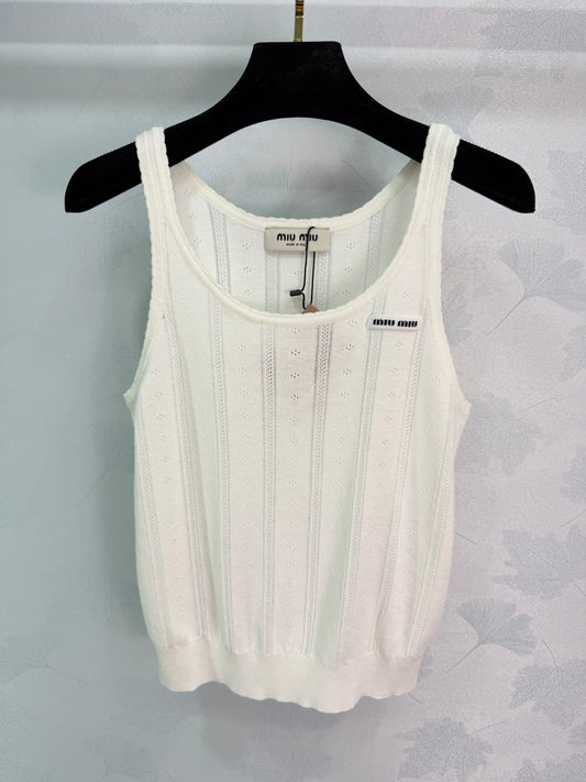 New Knitted Vest