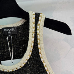 Black tweed-blend knit vest