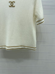 Gold-trimmed Crew Neck Knit Short-Sleeve Top