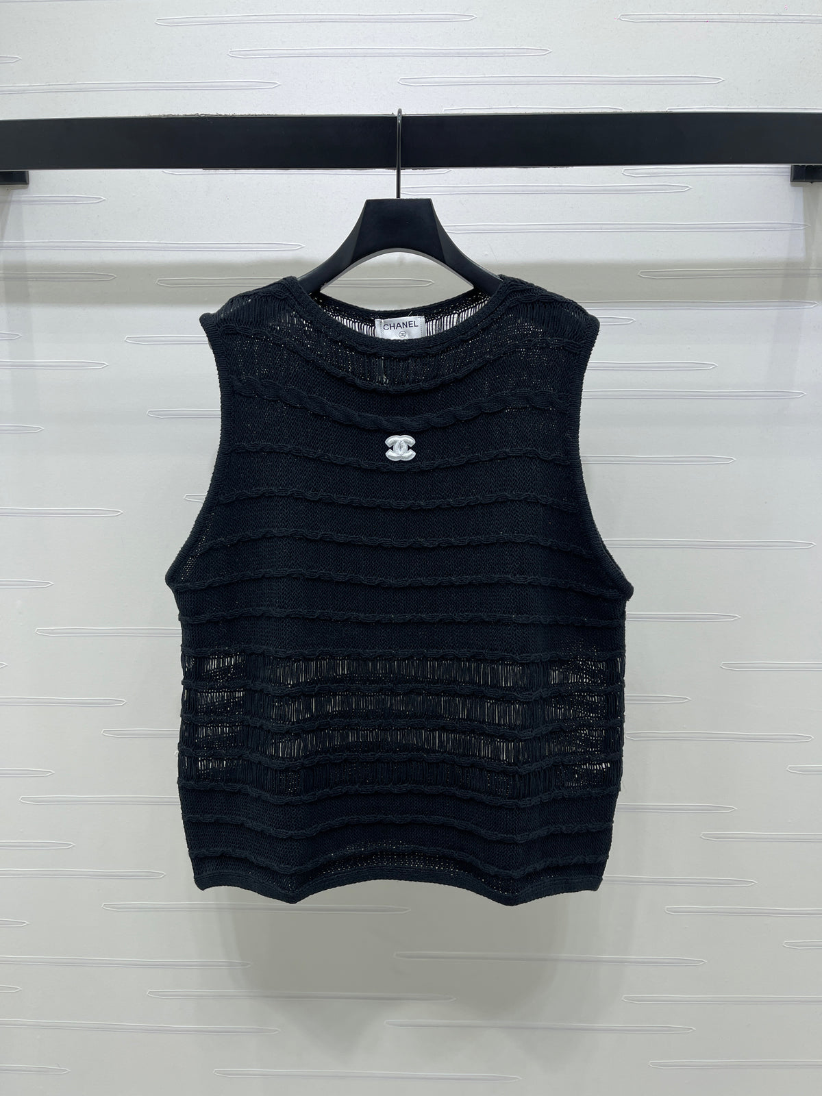 Knitted Crew Neck Vest