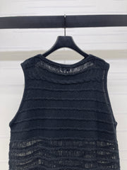 Knitted Crew Neck Vest