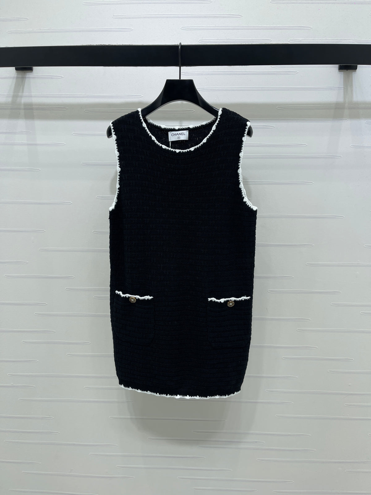 Color-blocked woven round neck knit vest dress
