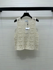 Hollow-out 3D floral knit vest