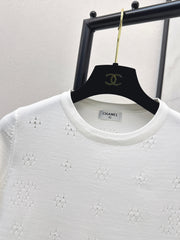 Hollow-out short-sleeved t-shirt