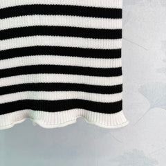 Black and white striped knit short-sleeved top
