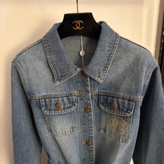 Multi-pocket, drawstring, fitted waist, lapel, long-sleeved denim jacket