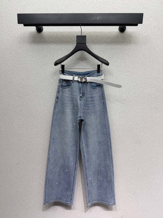 Rhinestone-embellished straight-leg wide-leg jeans with belt