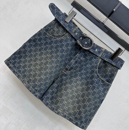 Jacquard Denim Shorts with a Waistband