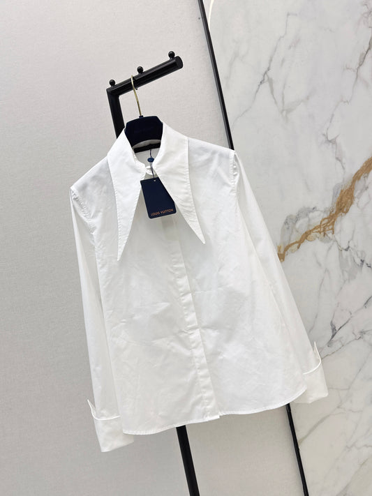 Minimalist white shirt with a long pointed collar