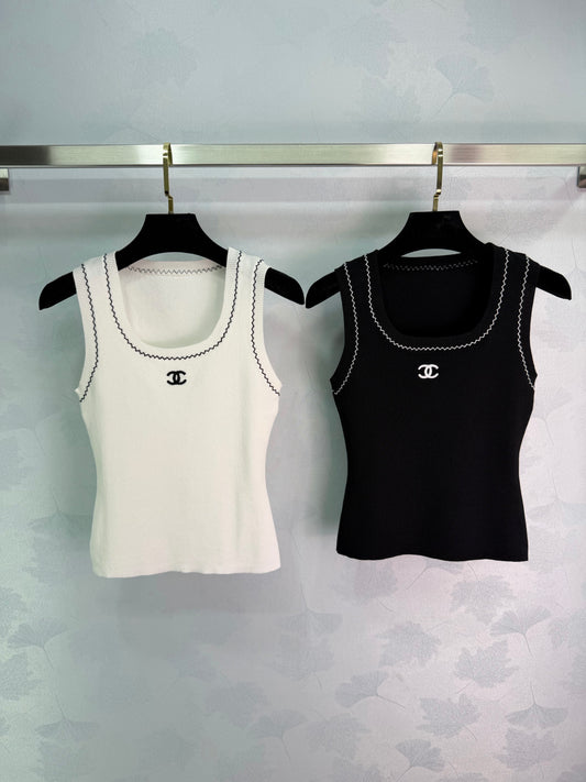 Knitted Sleeveless Top