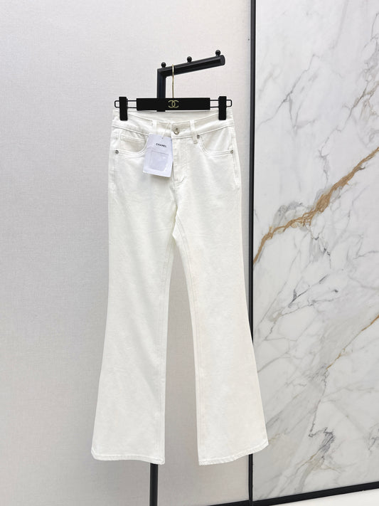 Slim-Fit Flared Jeans