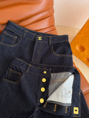 Jeans with a Twist-Lock Metal Buckle Design