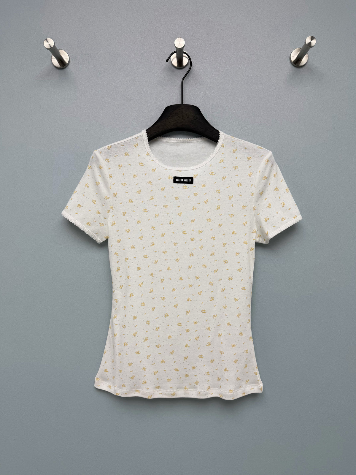 26. New Floral Short-Sleeve Top