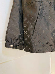 Outerwear, jacket, windproof coat