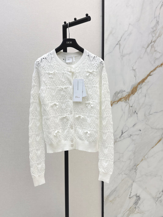 Bow-tie quilted jacquard openwork sweater