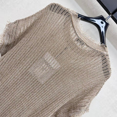 Raw-edged short-sleeved knit top