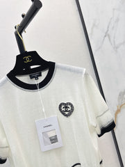Color-Block Trimmed Crewneck Knit Top