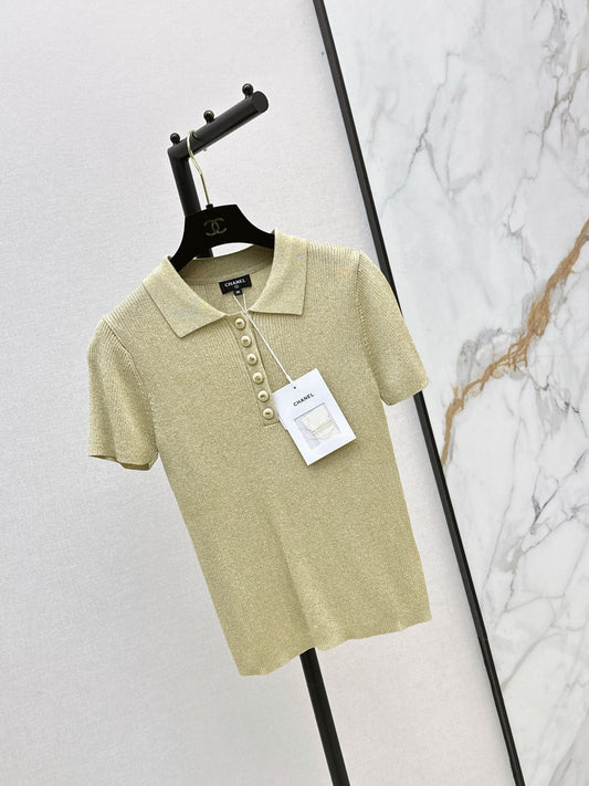 Short-Sleeve Top with Gold Lurex Yarn