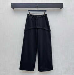 Straight-leg jeans