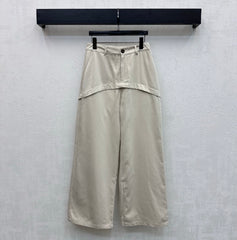 Straight-leg jeans