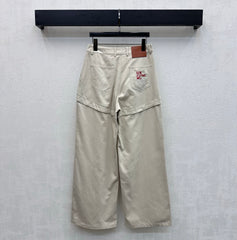 Straight-leg jeans