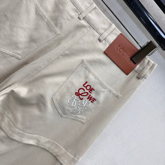Straight-leg jeans