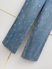 Back pocket rhinestone jeans