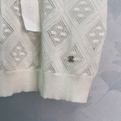 White knit vest