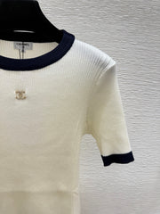 Color-blocked minimalist round neck knit short-sleeved top
