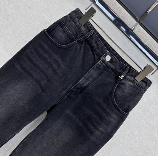 Straight-leg denim trousers with gold buttons