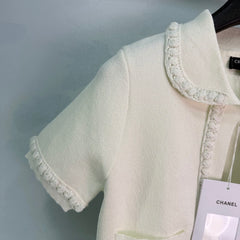 White Short-Sleeved Jacket