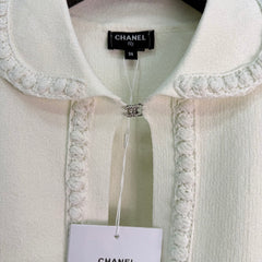 White Short-Sleeved Jacket