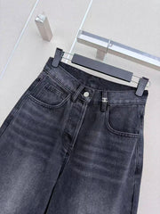 High-waisted wide-leg jeans