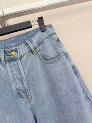 High-waisted wide-leg jeans