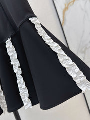 Lettuce-edge panelled dress