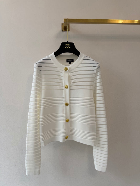 Crew-neck long-sleeve cardigan