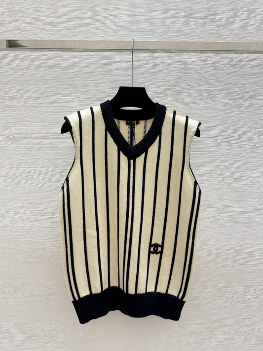 Color-block striped knit vest