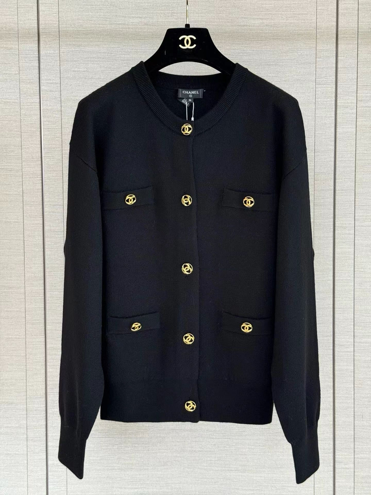 Cashmere knit cardigan