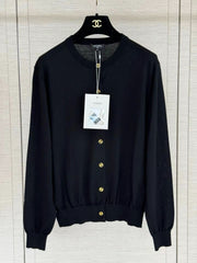 Cashmere knit cardigan